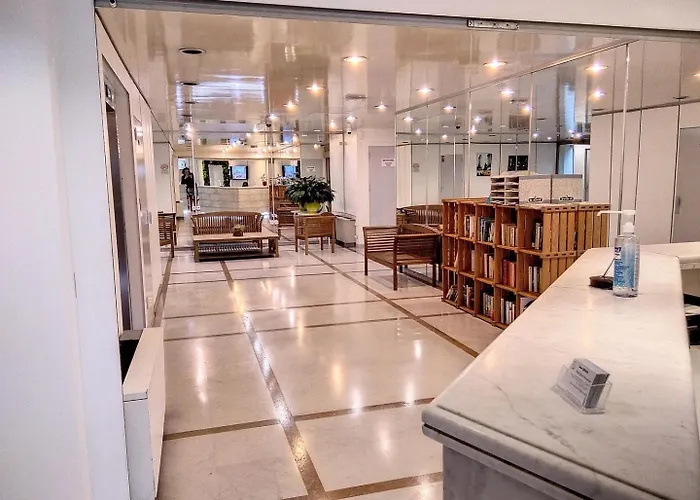 Graziella 409 Daire Juan-les-Pins